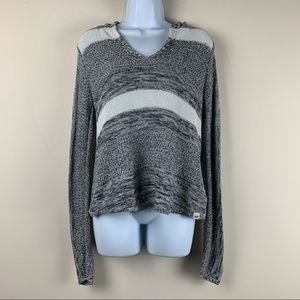 Roxy pullover hoodie. Size medium